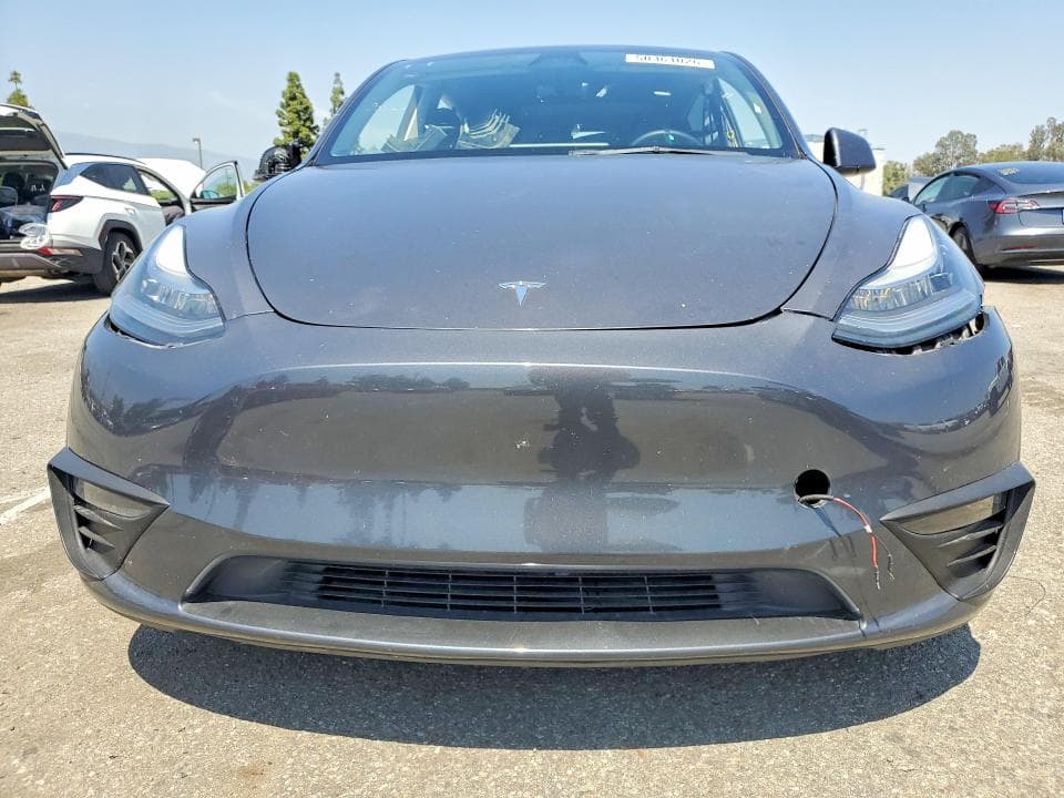 2023 TESLA MODEL Y 5