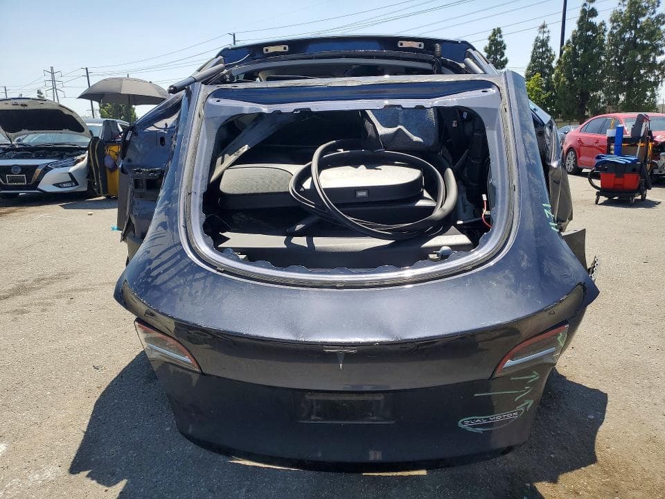 2023 TESLA MODEL Y 6