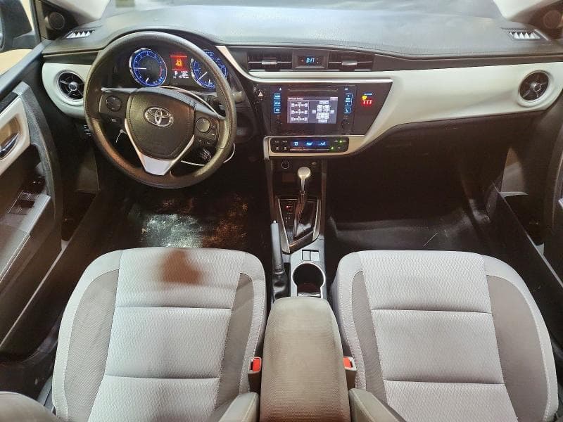 2018 TOYOTA COROLLA LE 8