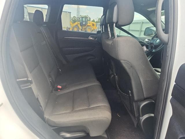 2018 JEEP GRAND CHEROKEE LAREDO 12