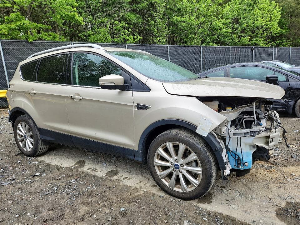 2017 FORD ESCAPE TITANIUM TITANIUM 4