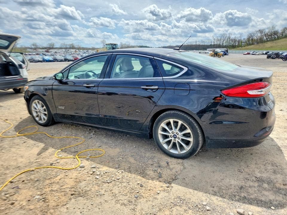 2017 FORD FUSION SE PHEV 2