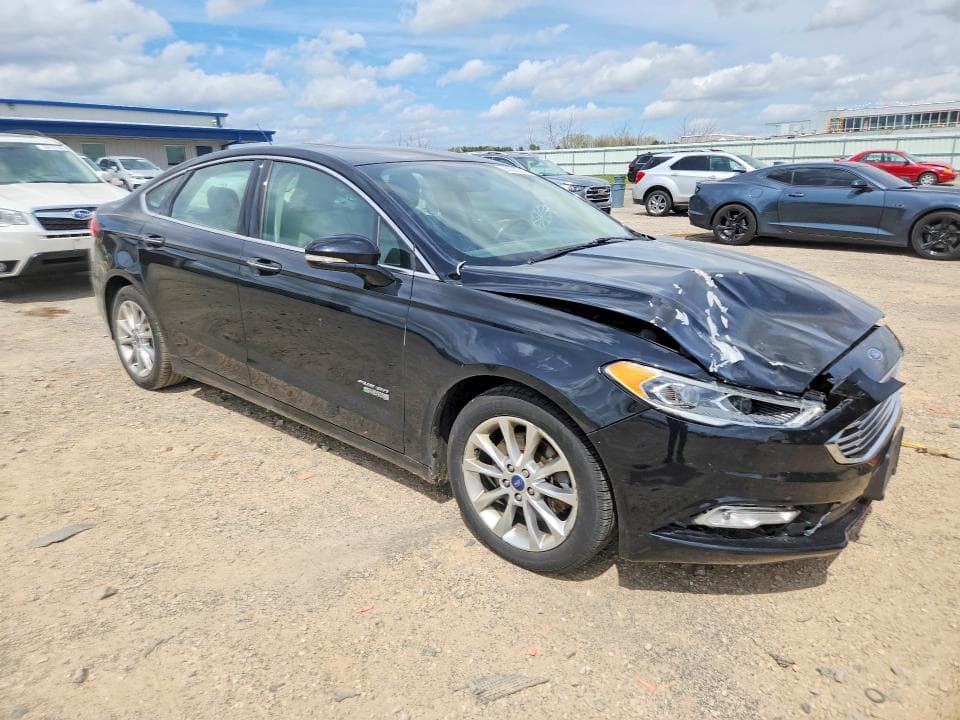 2017 FORD FUSION SE PHEV 4