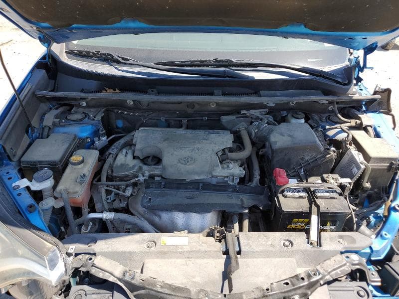 2018 TOYOTA RAV4 LE 12