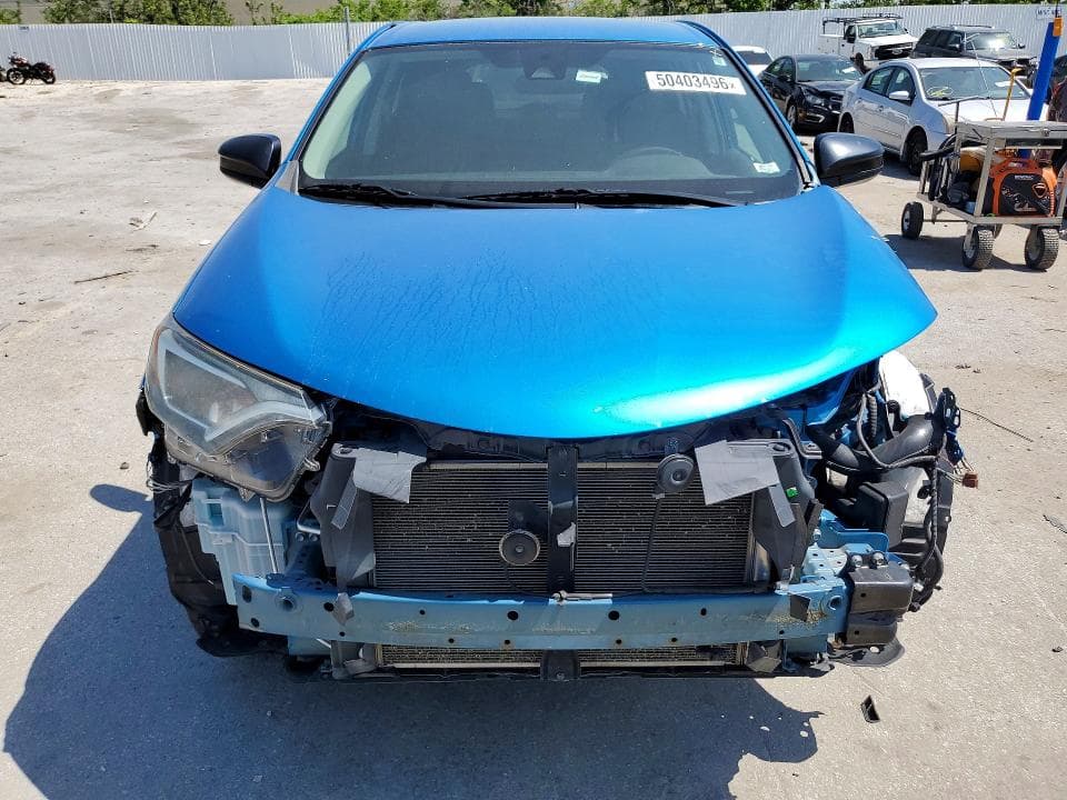 2018 TOYOTA RAV4 LE 5