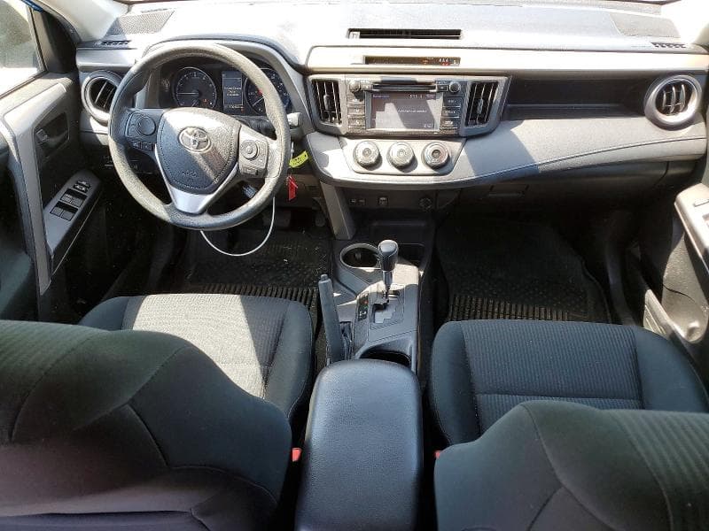 2018 TOYOTA RAV4 LE 8