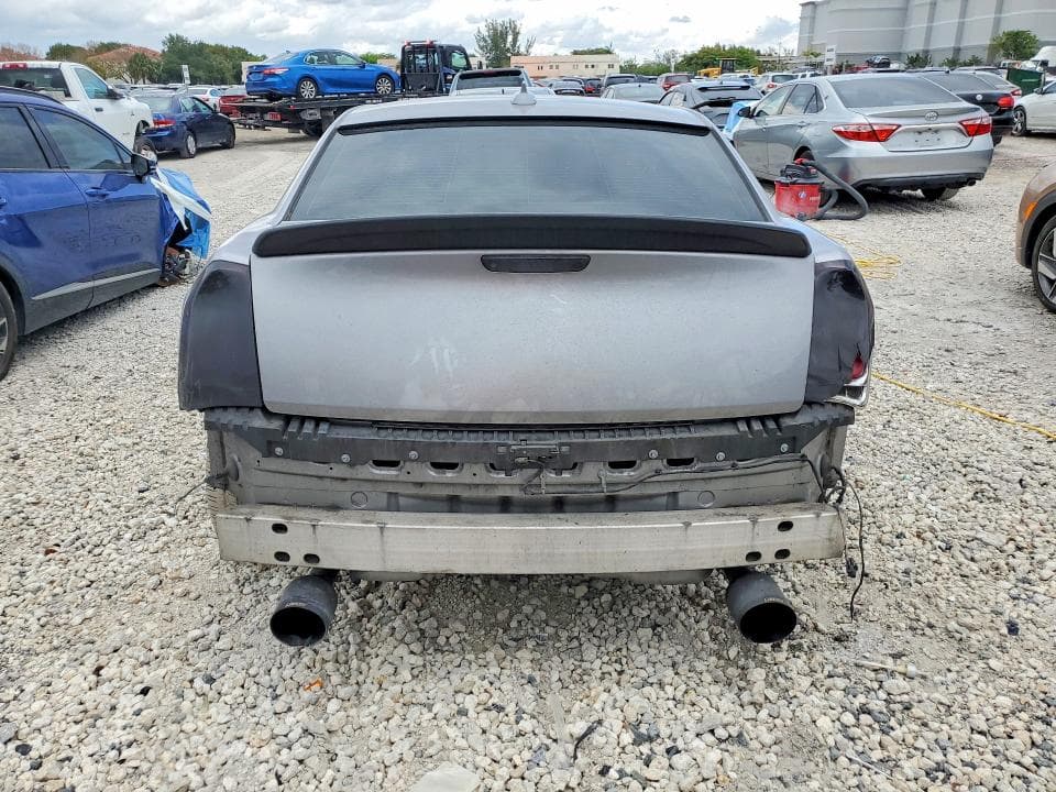 2017 CHRYSLER 300 LIMITED 6