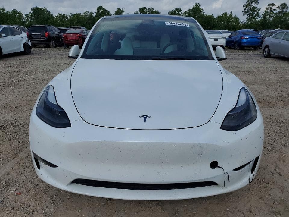 2024 TESLA MODEL Y 5