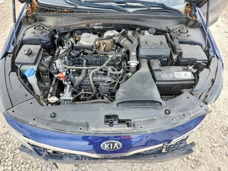 2017 KIA OPTIMA SXL 11