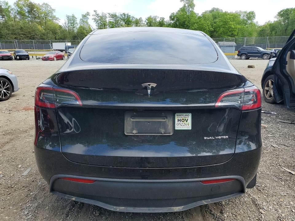 2023 TESLA MODEL Y 6