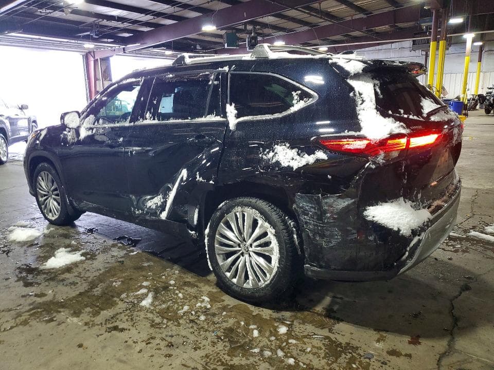 2021 TOYOTA HIGHLANDER PLATINUM 2