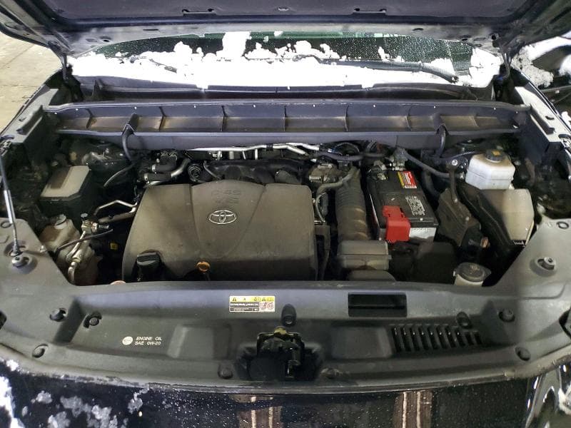 2021 TOYOTA HIGHLANDER PLATINUM 12