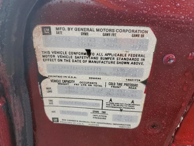 1982 CHEVROLET CORVETTE 12