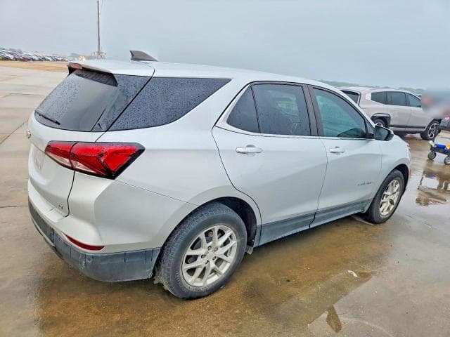 2022 CHEVROLET EQUINOX LT 3