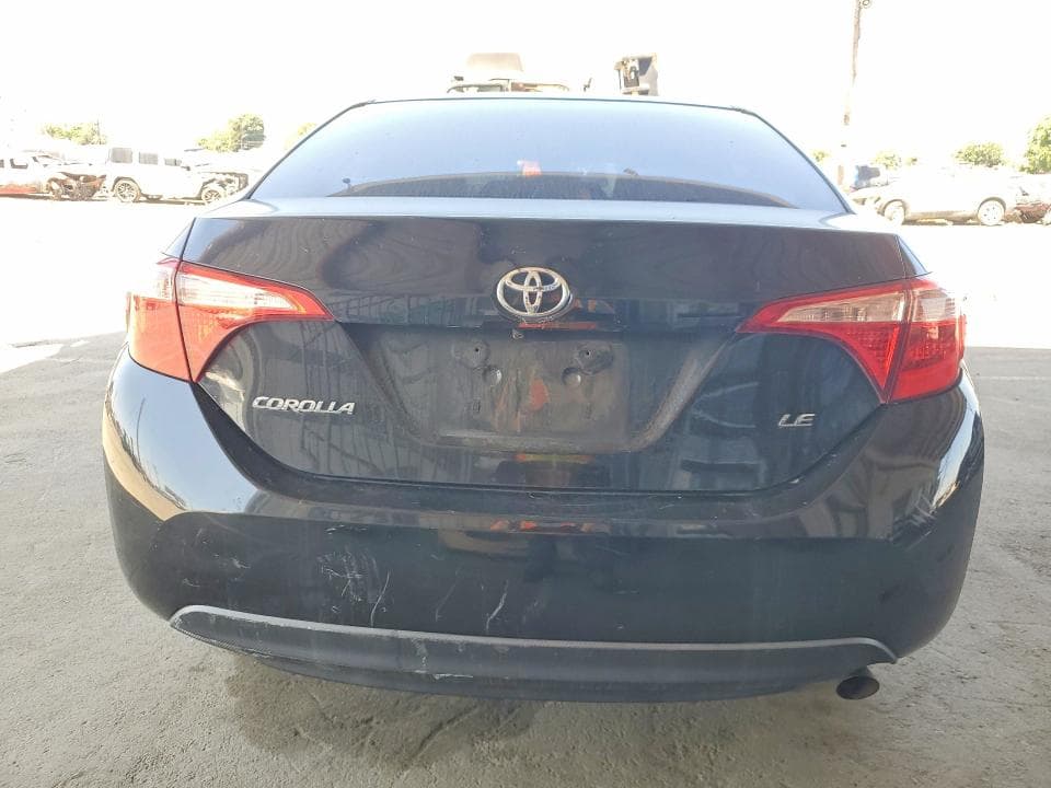 2018 TOYOTA COROLLA LE 6