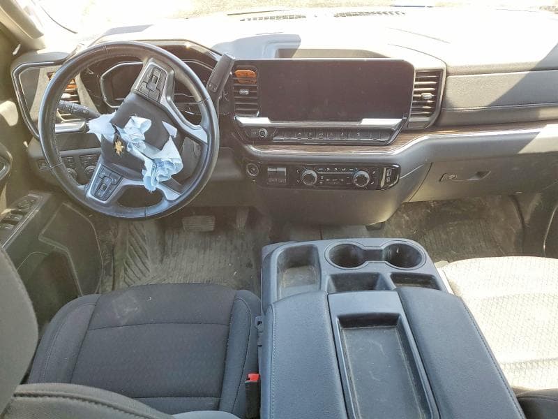 2024 CHEVROLET SILVERADO K1500 LT 8