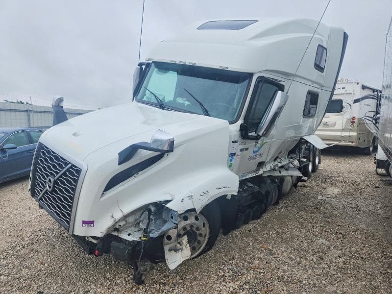 2025 VOLVO VN VNL 2