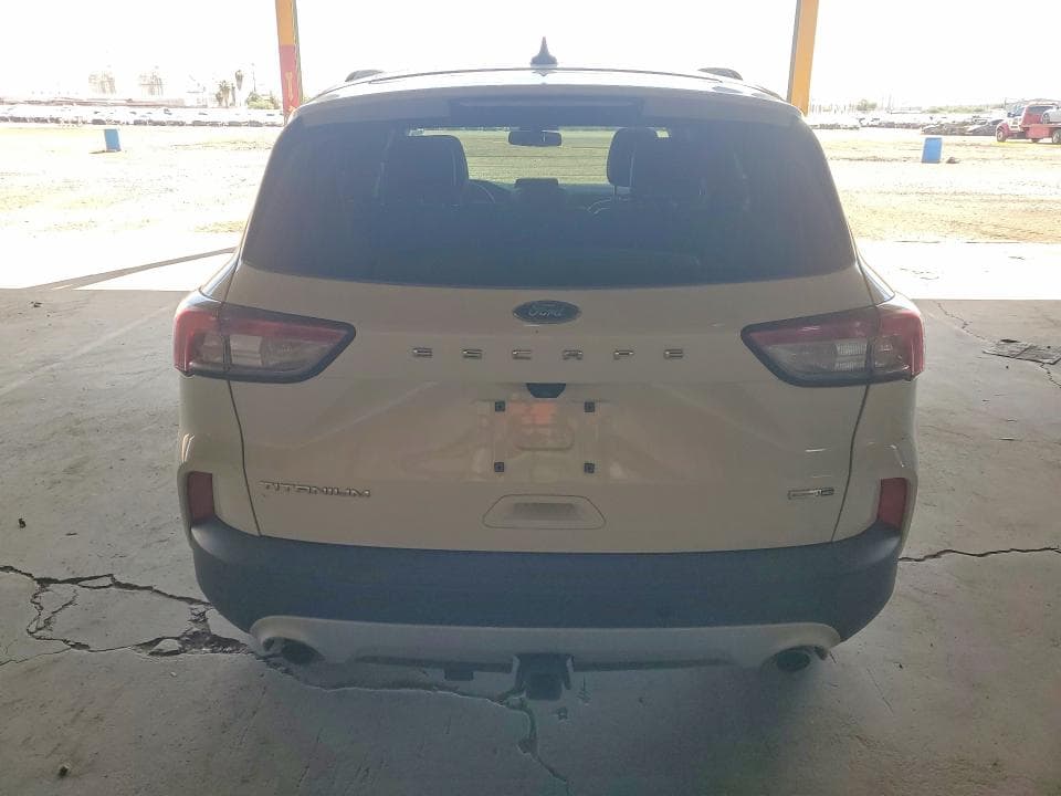 2020 FORD ESCAPE TITANIUM 6