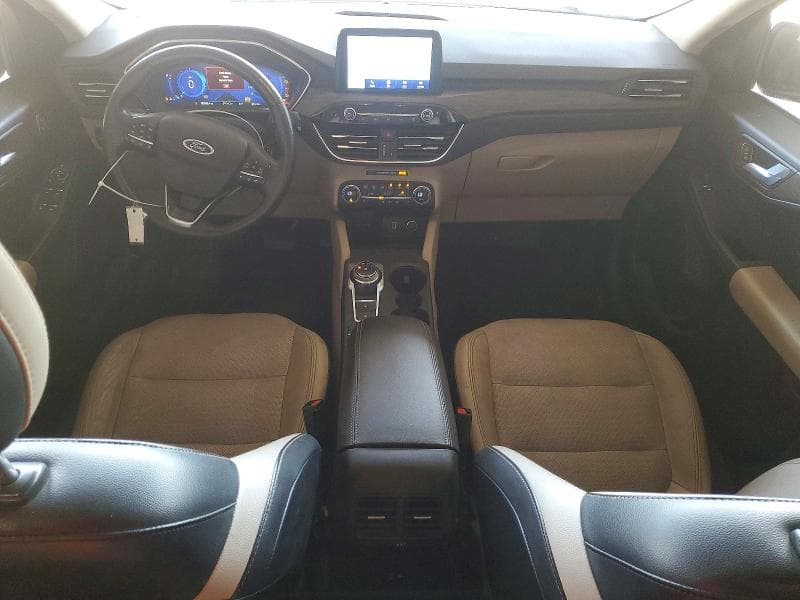 2020 FORD ESCAPE TITANIUM 8