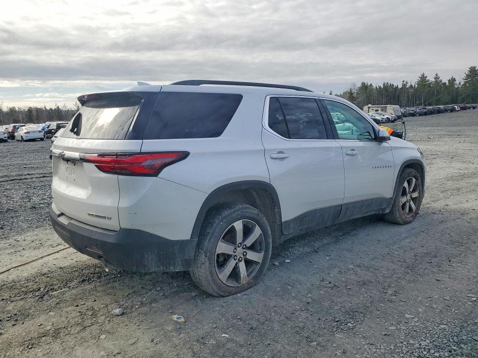 2023 CHEVROLET TRAVERSE LT LT 3