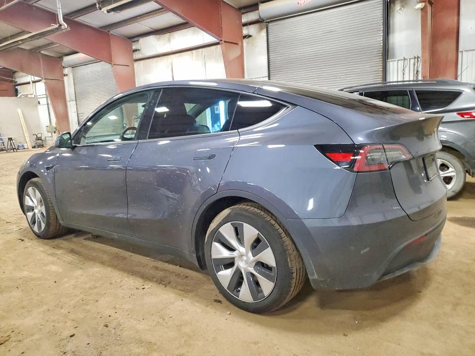 2023 TESLA MODEL Y 2