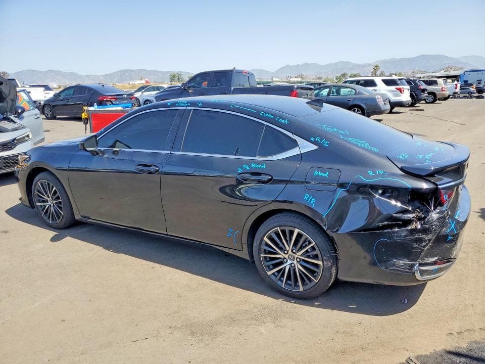 2025 LEXUS ES 300H BASE 2