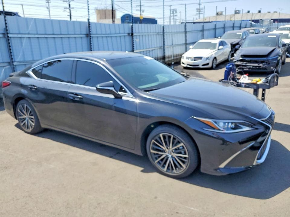 2025 LEXUS ES 300H BASE 4