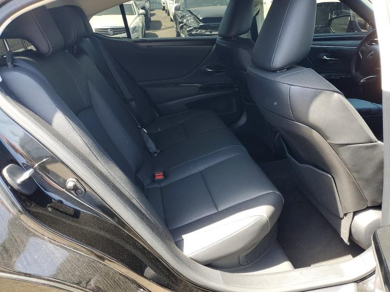 2025 LEXUS ES 300H BASE 10