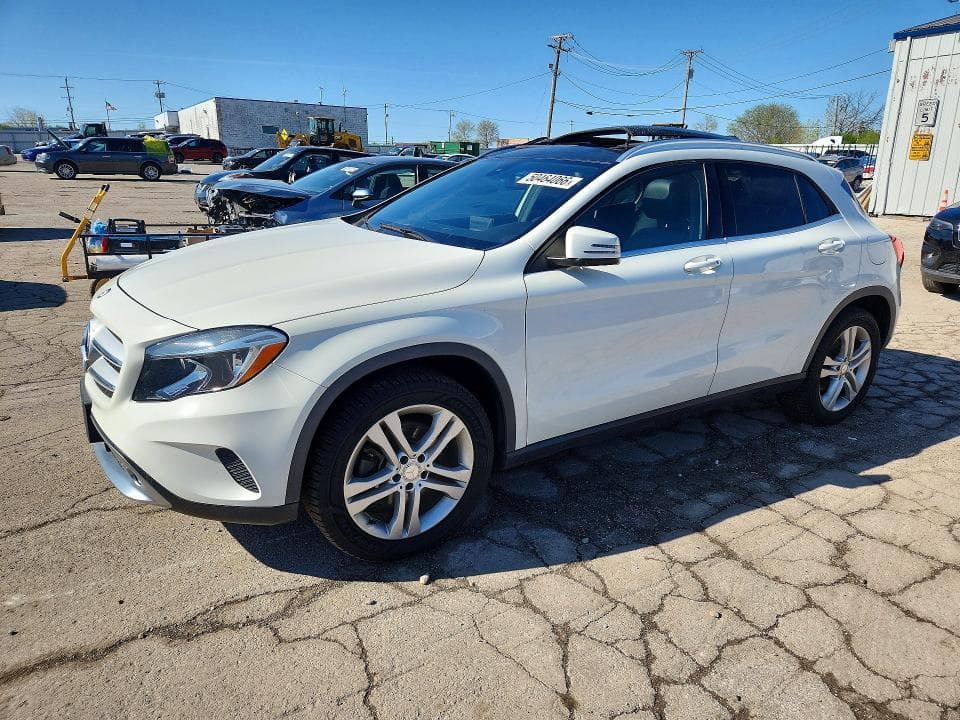 2016 MERCEDES-BENZ GLA 250