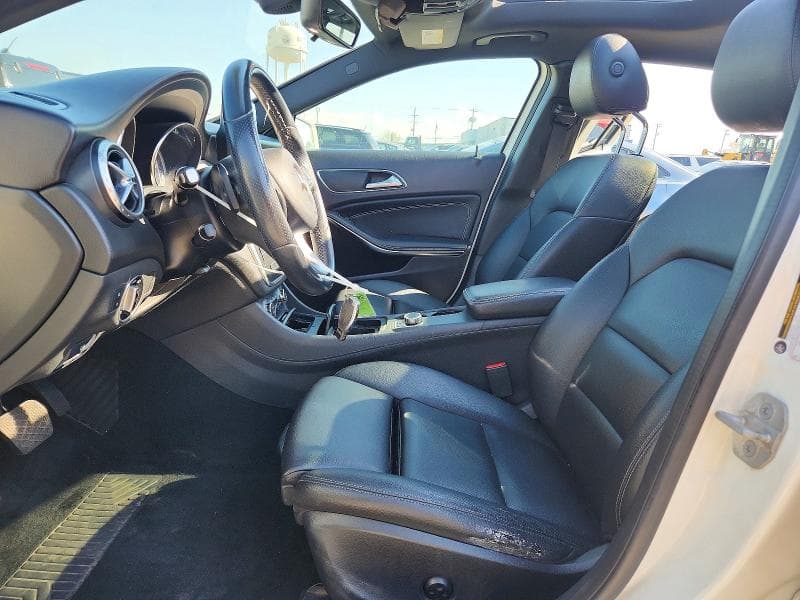 2016 MERCEDES-BENZ GLA 250 7