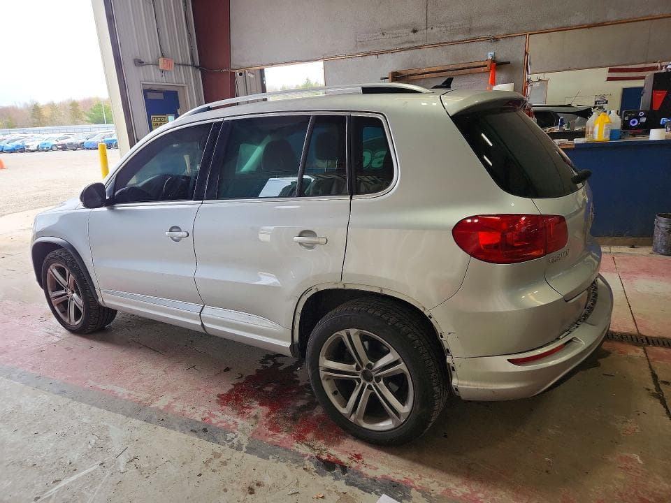 2017 VOLKSWAGEN TIGUAN SPORT 2