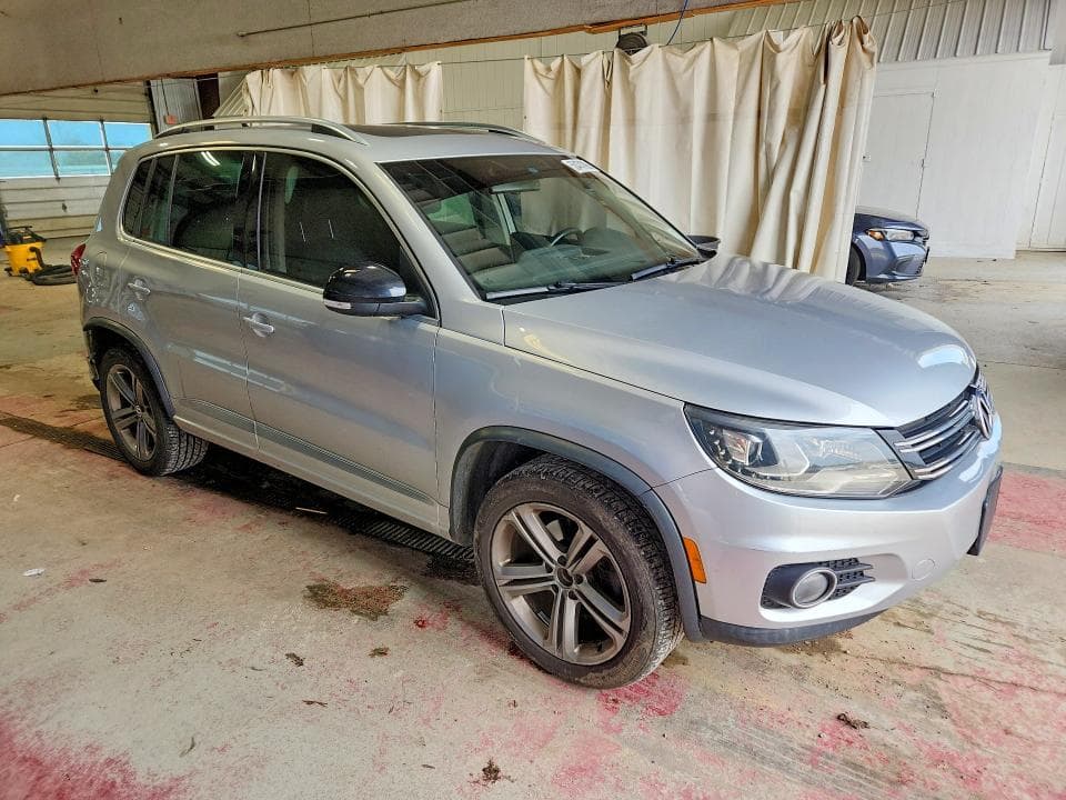 2017 VOLKSWAGEN TIGUAN SPORT 4
