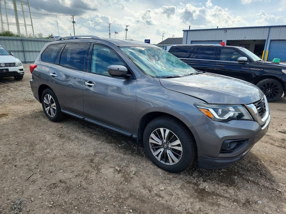 2017 NISSAN PATHFINDER S 4