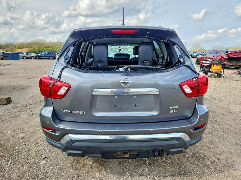2017 NISSAN PATHFINDER S 6