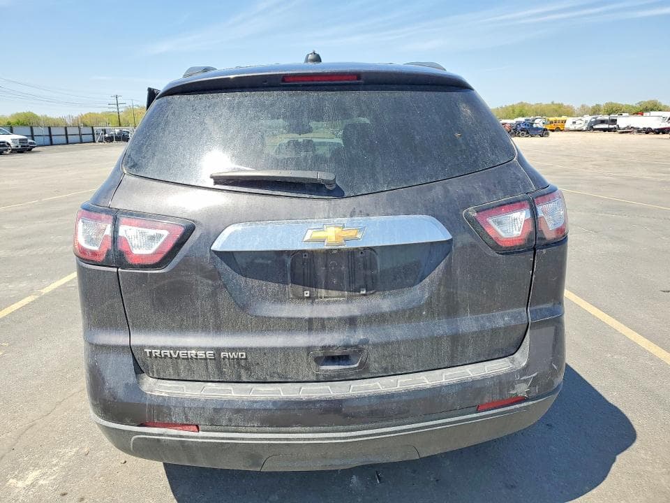 2017 CHEVROLET TRAVERSE LS 6