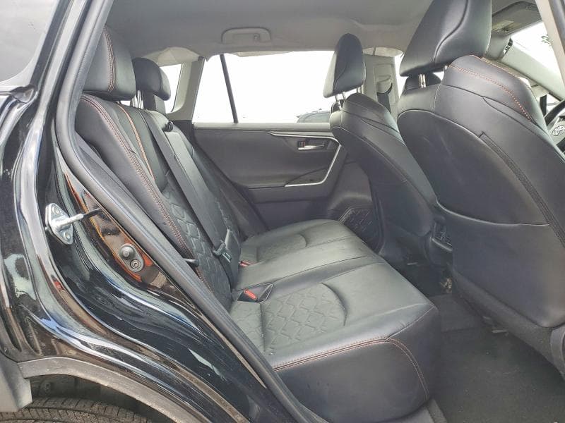 2022 TOYOTA RAV4 ADVENTURE 11