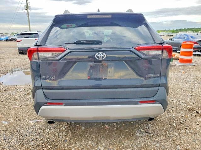 2022 TOYOTA RAV4 ADVENTURE 6