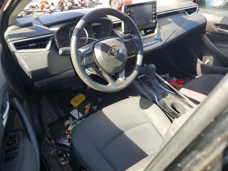 2021 TOYOTA COROLLA LE 8