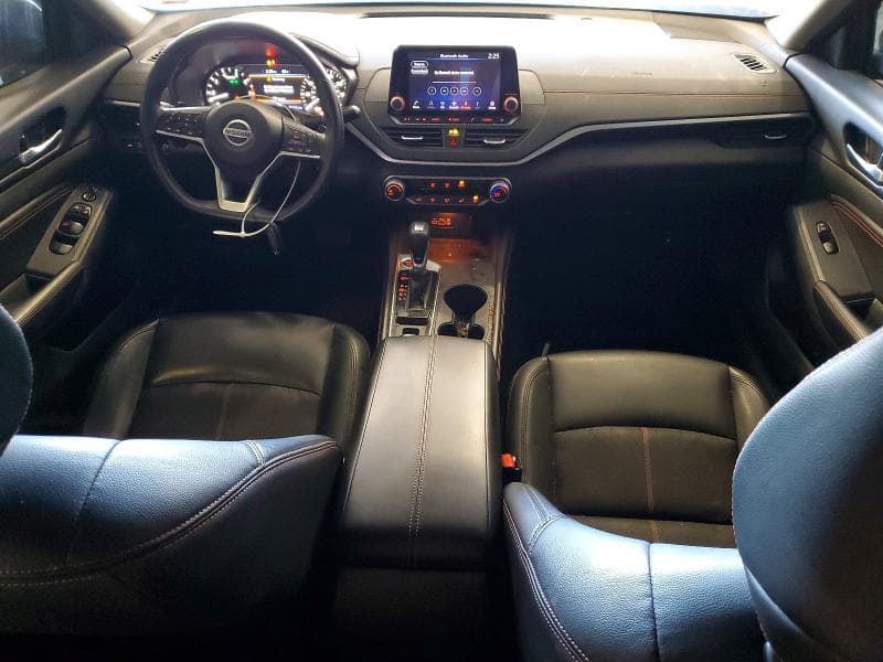 2022 NISSAN ALTIMA SR 8