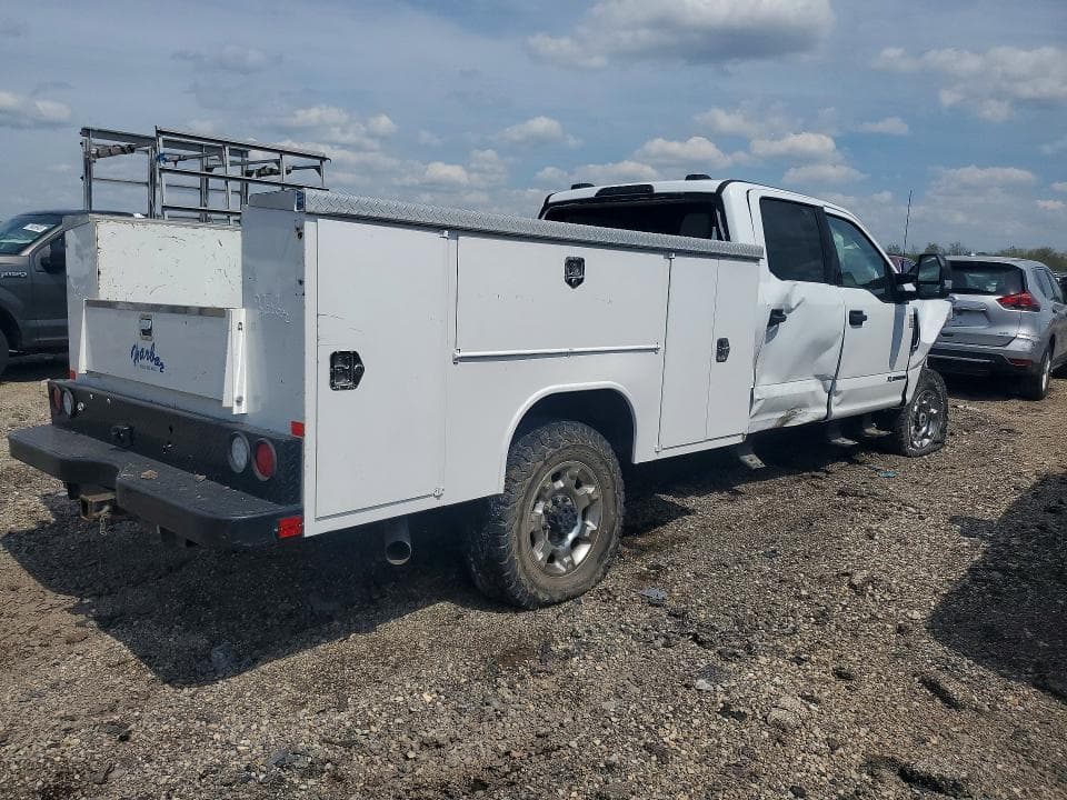 2022 FORD F350 SUPER DUTY 3