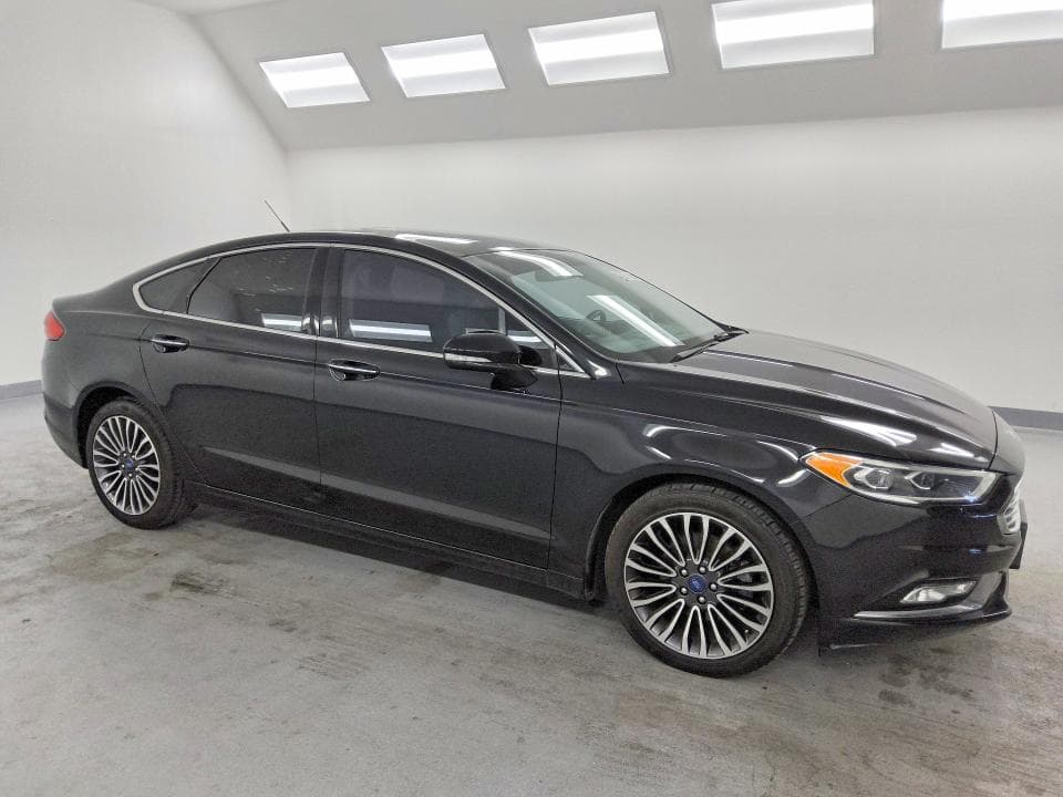 2017 FORD FUSION SE 4