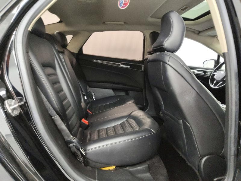 2017 FORD FUSION SE 10