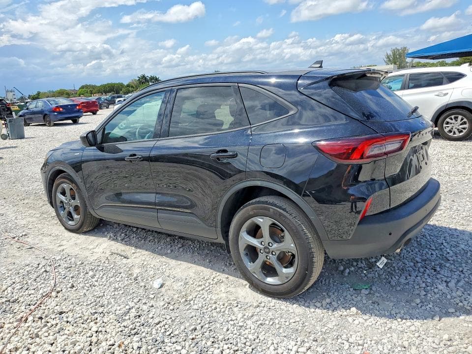 2025 FORD ESCAPE ST LINE 2