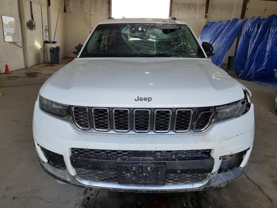 2023 JEEP GRAND CHEROKEE L LAREDO 5