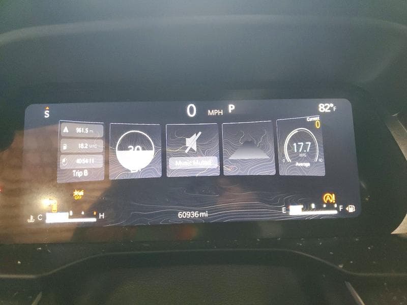 2023 JEEP GRAND CHEROKEE L LAREDO 9