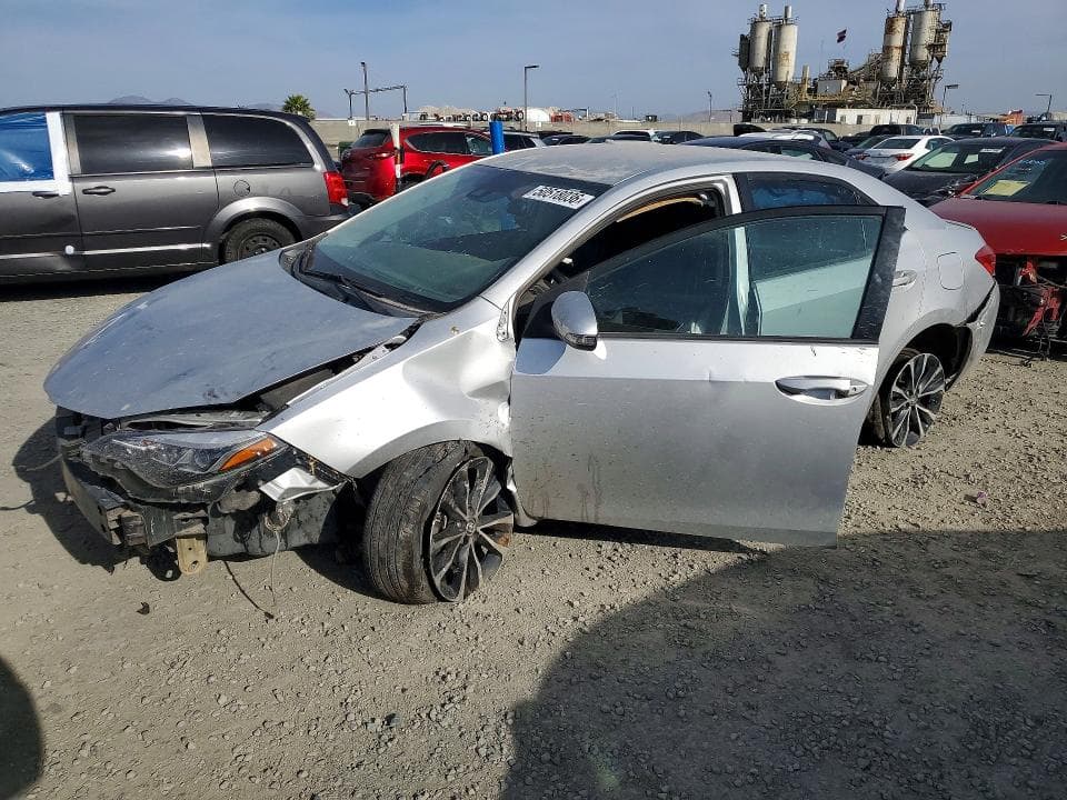 2017 TOYOTA COROLLA 1