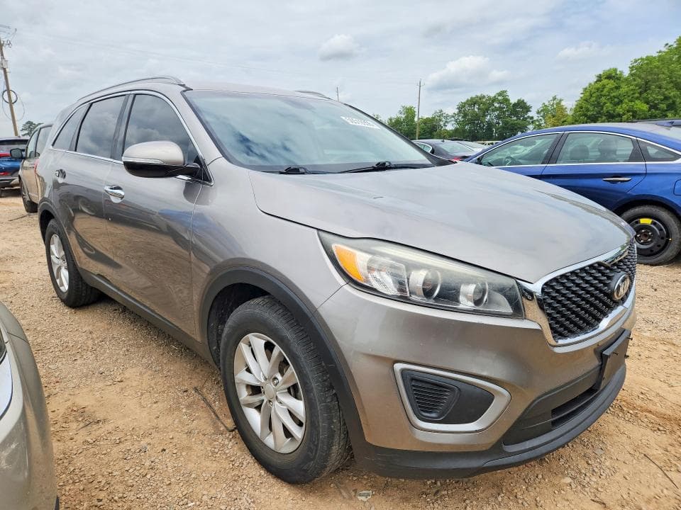 2017 KIA SORENTO LX V6 4