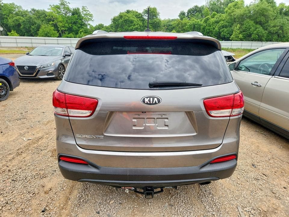 2017 KIA SORENTO LX V6 6
