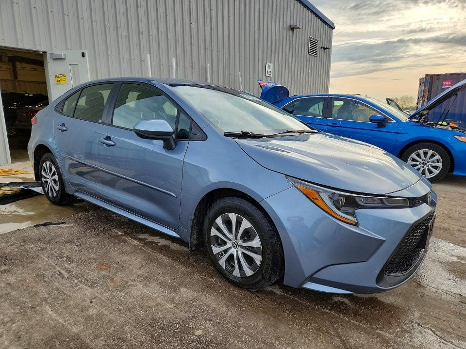 2022 TOYOTA COROLLA LE 4