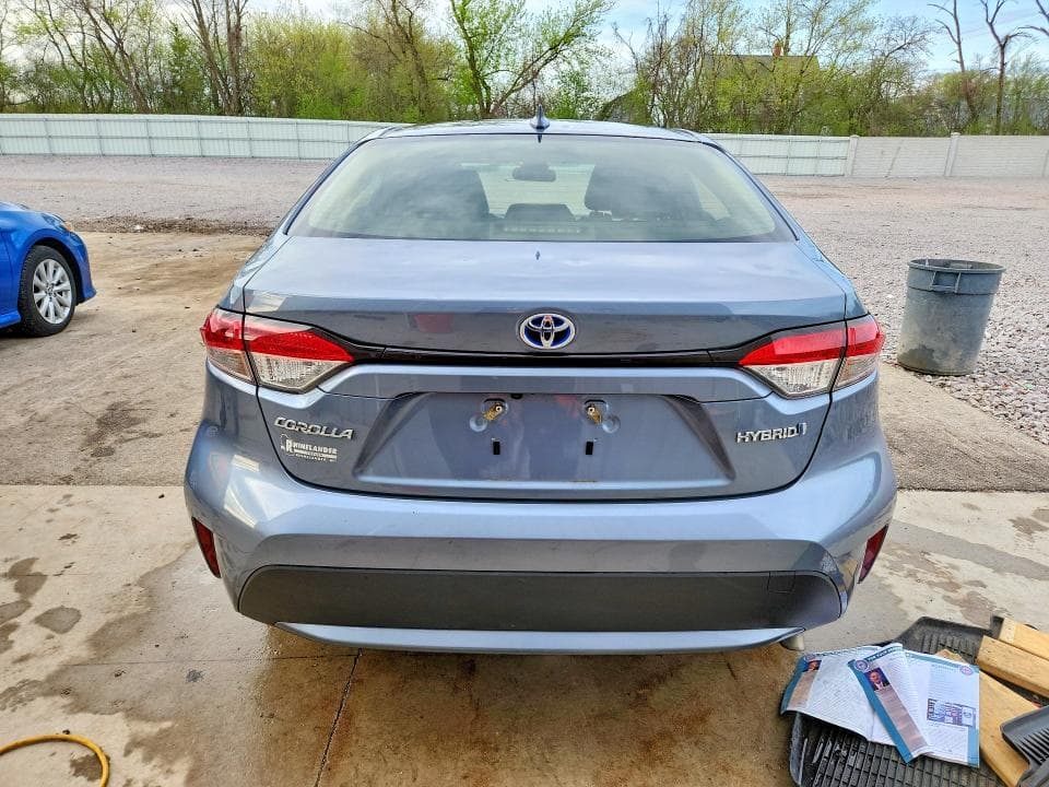 2022 TOYOTA COROLLA LE 6